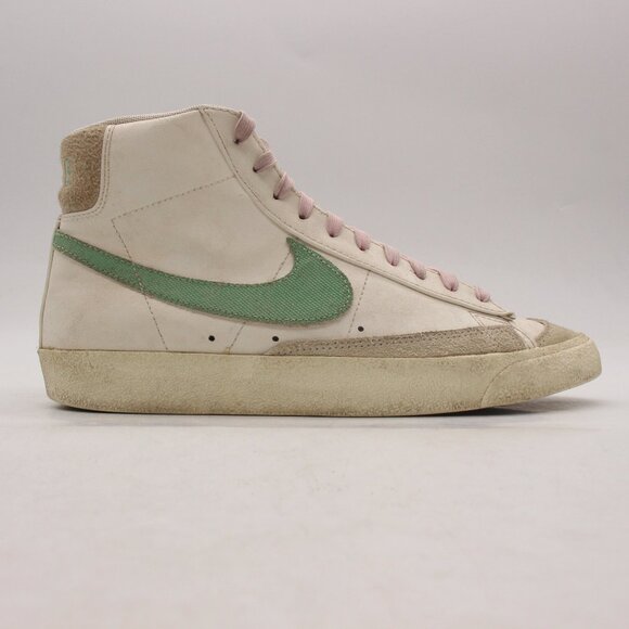Nike | Shoes | Nike Blazer Mid 77 Premium Mens Size 9  display picture 2